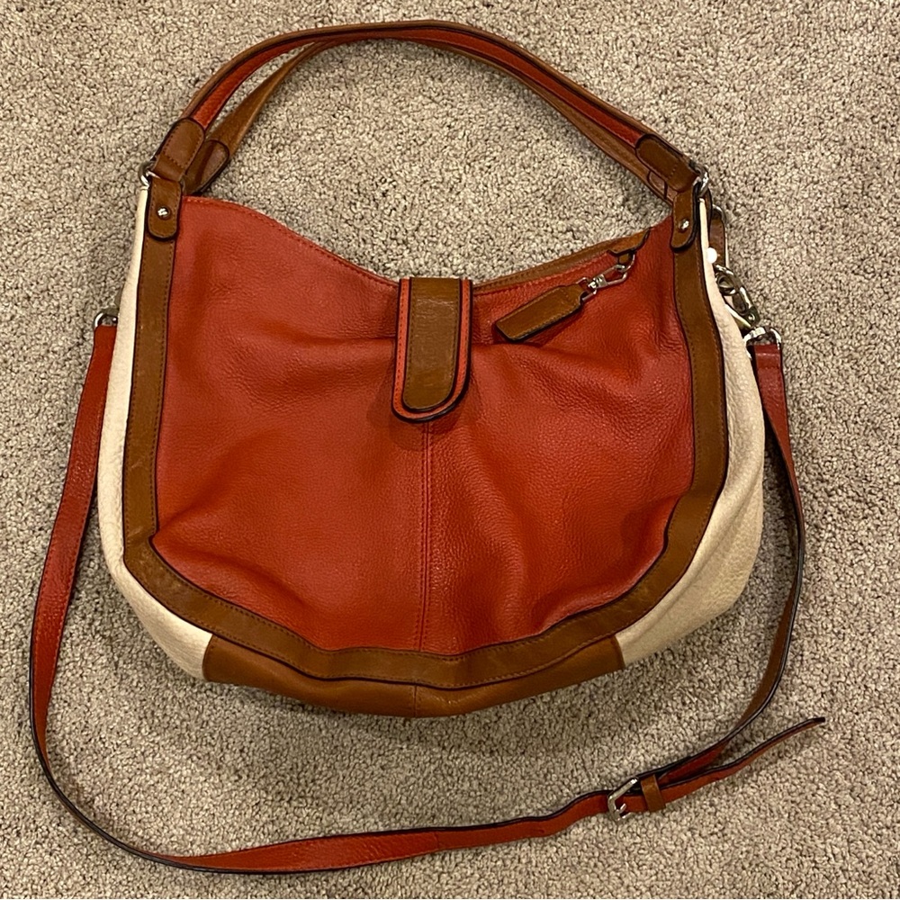 FredericT of Paris Butter-soft Pebble Grain Leather Tri-Color Handbag